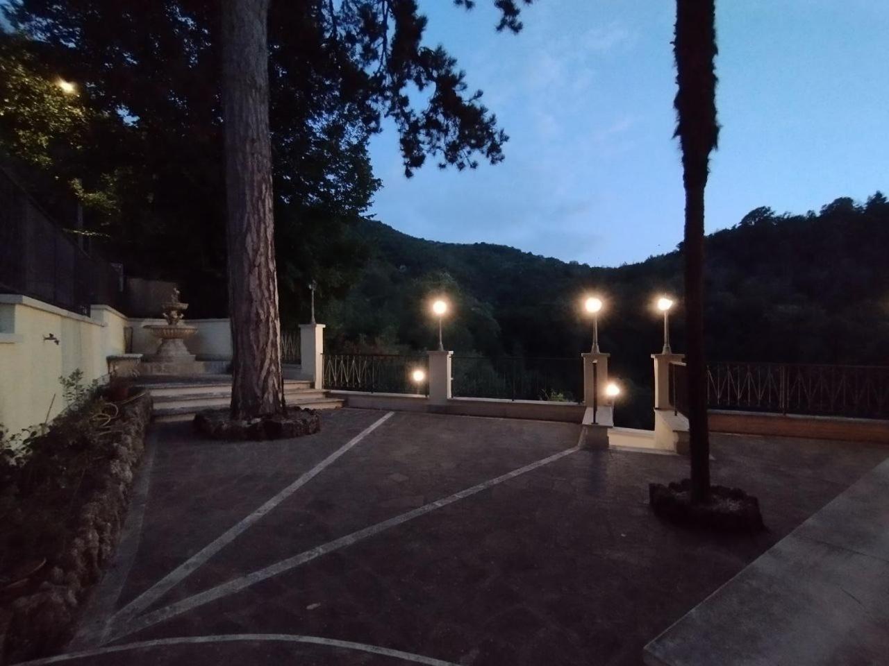 Villino Chelidonia Subiaco Bed & Breakfast エクステリア 写真